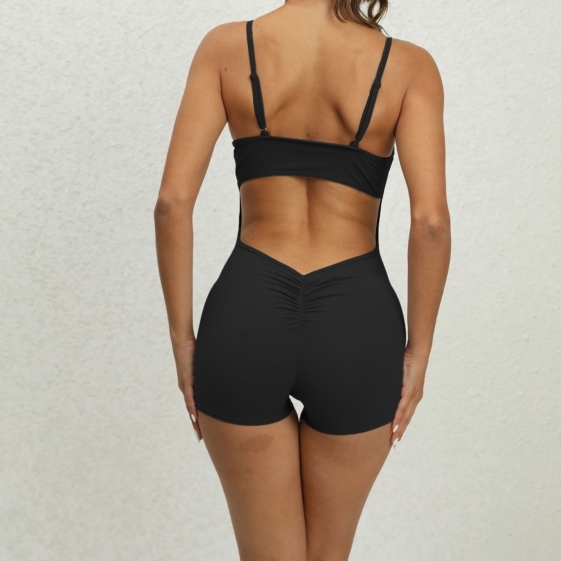 Air Yoga Set with Backless Bra and Shorts - kenchinsmart